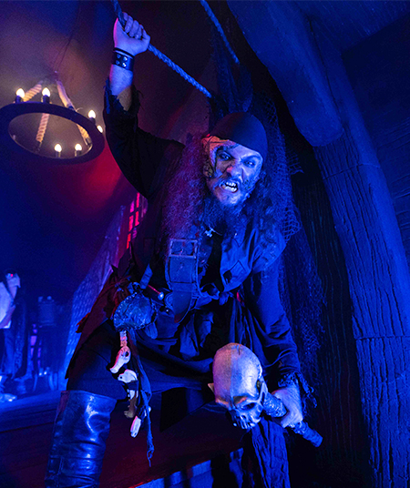 MALDICION-PIRATAS-EXPERIENCIA-ACUARIOINBURSA